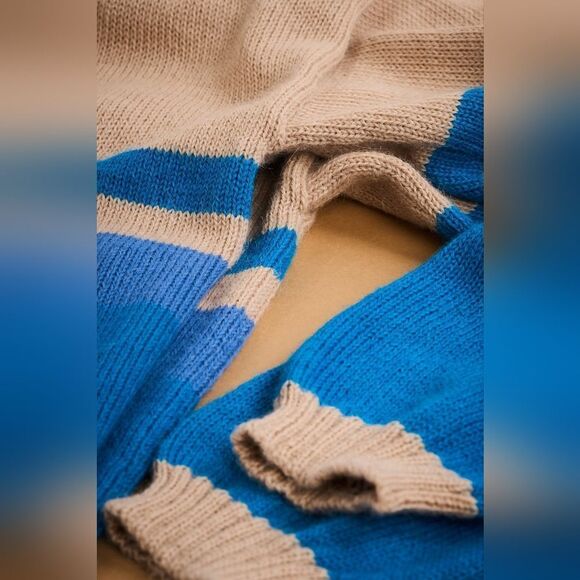 The Endery Cabin Cardigan | Crystal Lake Size XL/XXL in Tan and Blue NWT - Picture 7 of 16
